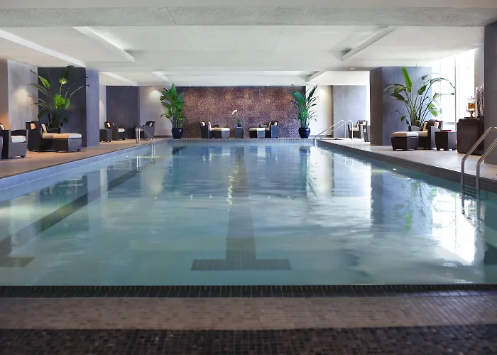 Trump International & Tower Hotel 5*