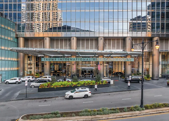 Trump International & Tower 5* Chicago